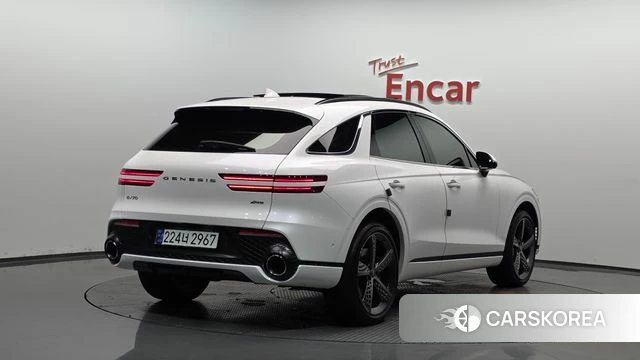 Genesis GV70 2021 Белый из Кореи