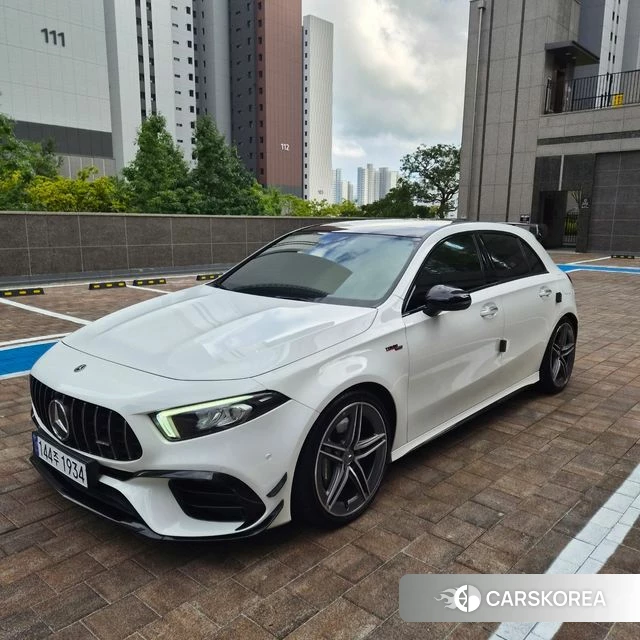 Mercedes-Benz A-Class W177 2021 Белый из Кореи