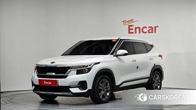 Kia Seltos 2021 Белый из Кореи