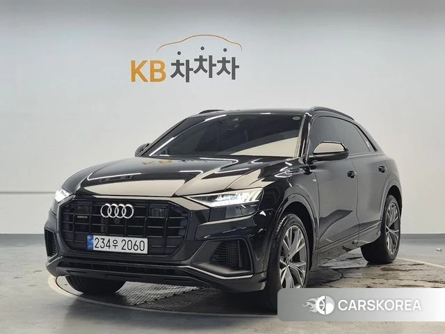 Audi Q8 (4M) 2022 Черный из Кореи