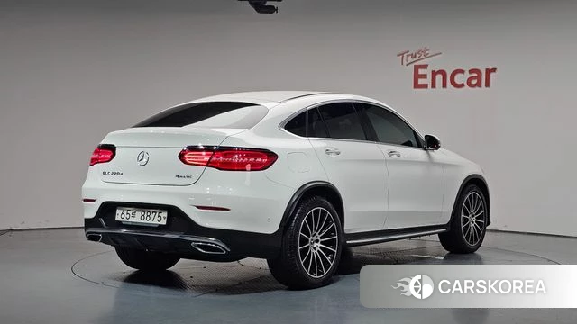 Mercedes-Benz GLC-Class X253 2018 Белый из Кореи