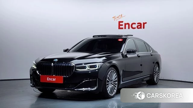 BMW 7 Series (G11) 2022 Черный из Кореи