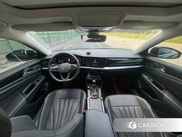 Volkswagen Passat 2024 Черный из Китая