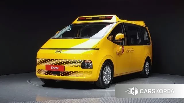 Hyundai Staria 2022 Желтый из Кореи