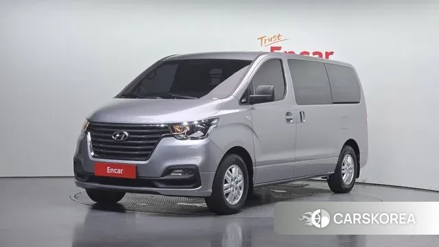 Hyundai The New Grand Starex 2019 Серебристо-серый из Кореи