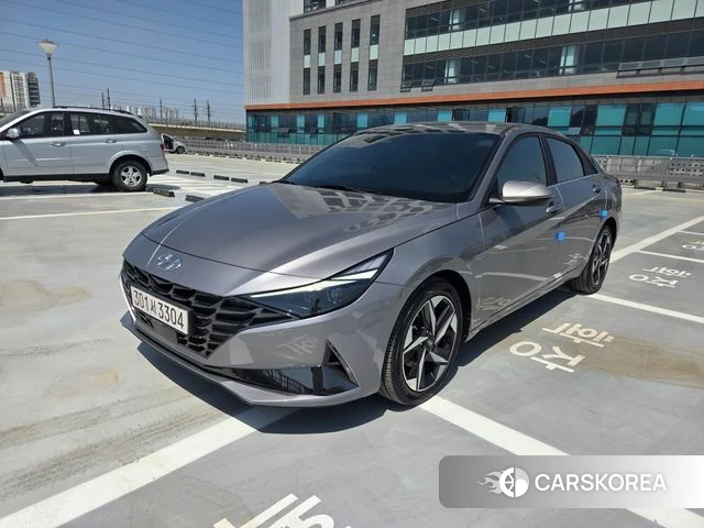 Hyundai Avante (CN7) 2020 Серебристо-серый из Кореи