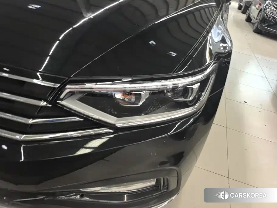 Volkswagen Magotan 2022 Черный из Китая