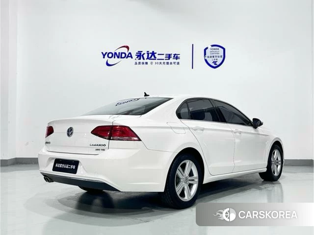 Volkswagen Lingdu 2018 Белый из Китая