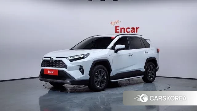 Toyota RAV4 5th Generation 2025 Белый из Кореи