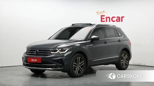 Volkswagen Tiguan second Generation 2023 Серый из Кореи