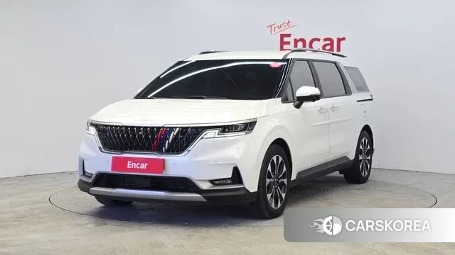 Kia Carnival 4th generation 2023 Белый из Кореи