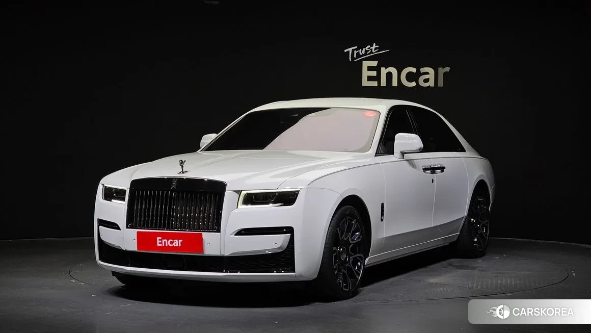 Rolls-Royce Ghost 2nd Generation 2023 Белый из Кореи