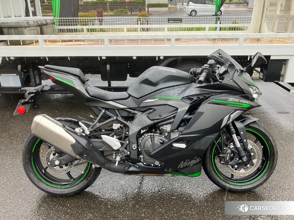 Проданный OTHER NINJA ZX-4R SE 2023 из Японии