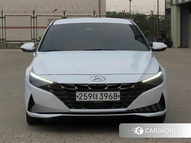 Hyundai Avante (CN7) 2020 Белый из Кореи