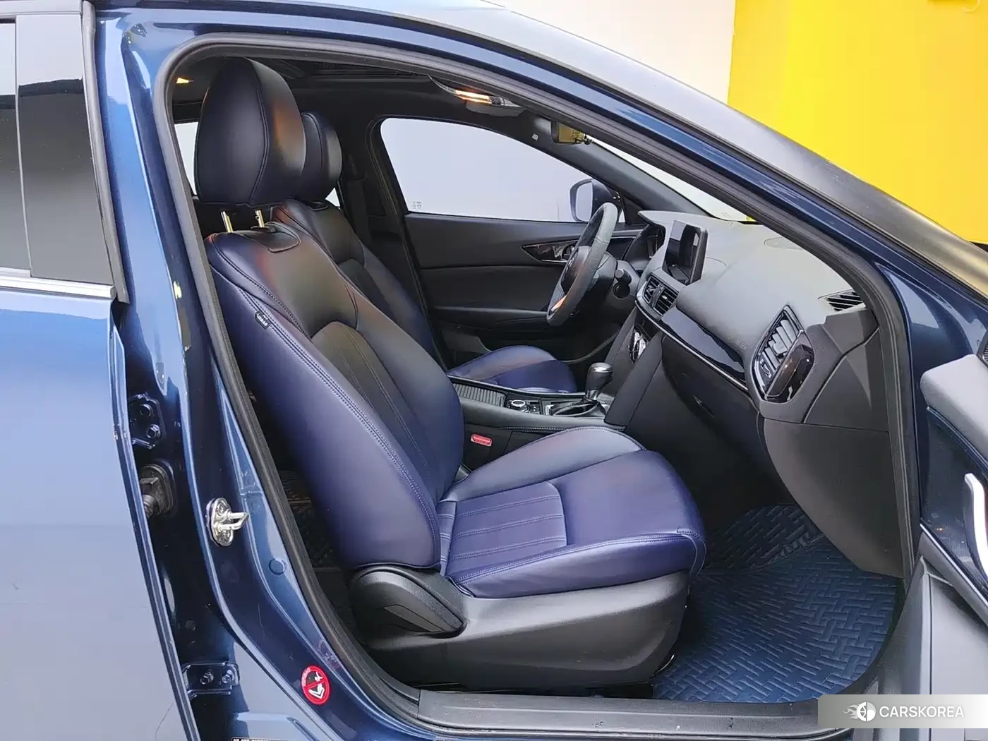 Mazda CX-4 2022 Синий из Китая