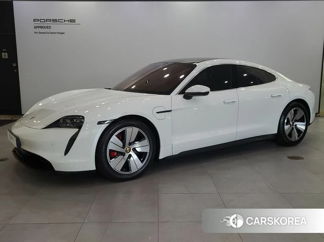 Porsche Taycan 2022 Белый из Кореи