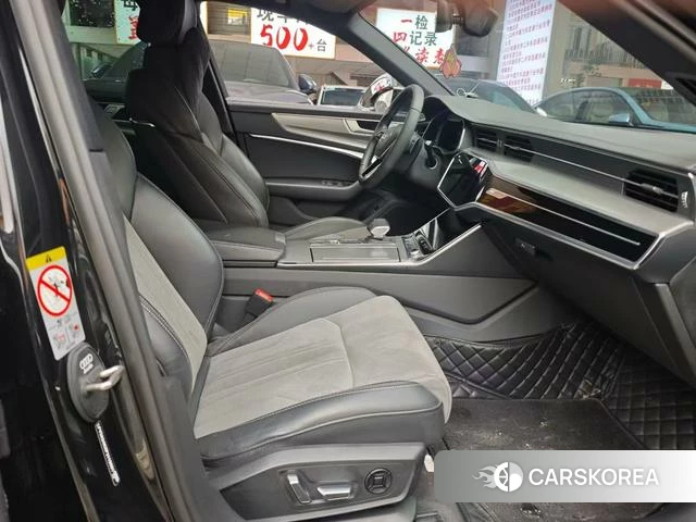 Audi A6L 2023 Черный из Китая