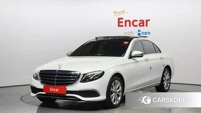 Mercedes-Benz E-Class W213 2020 Белый из Кореи