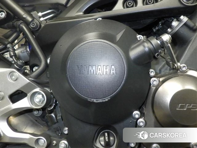 Engine photo