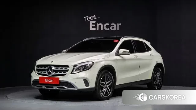 Mercedes-Benz GLA-Class X156 2018 Белый из Кореи