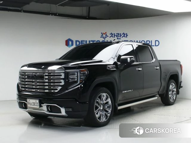 GMC Sierra 2023 Черный из Кореи