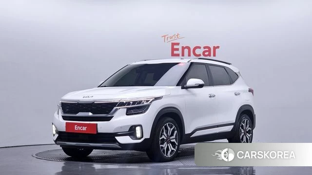 Kia Seltos 2022 Белый из Кореи