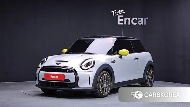 Mini Cooper Electric 2022 Серебряный из Кореи