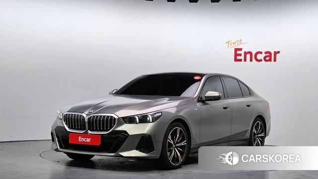 BMW 5 Series (G60) 2025 Серый из Кореи