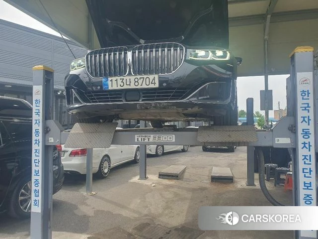 BMW 7 Series (G11) 2021 Черный из Кореи