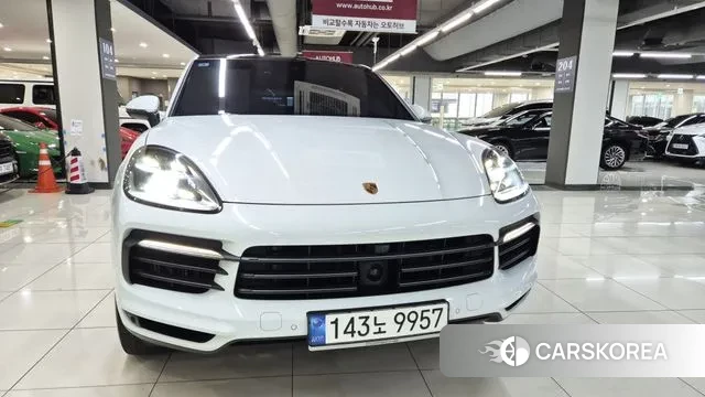 Porsche Cayenne (PO536) 2022 Белый из Кореи