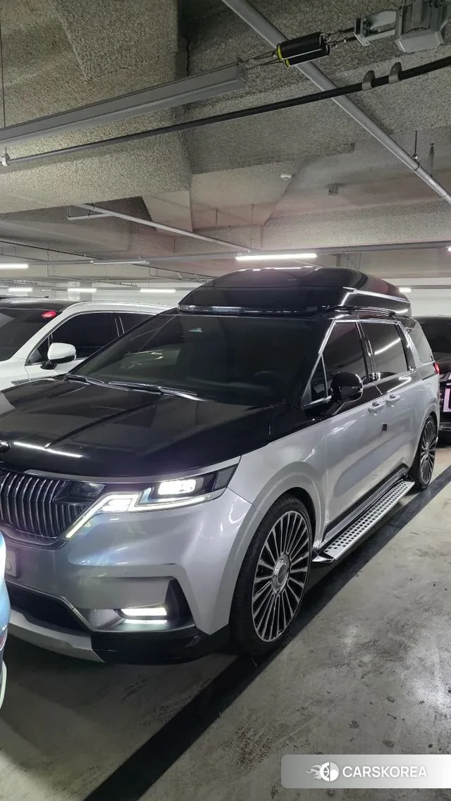 Kia Carnival 4th generation 2021 Черный двухцветный из Кореи