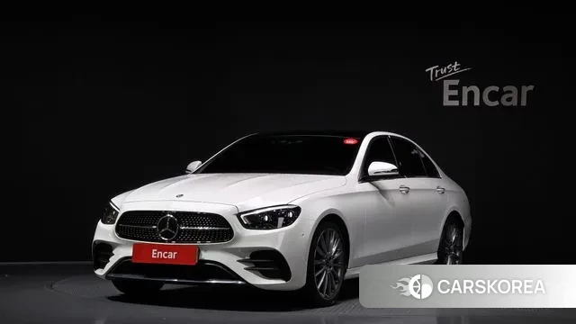 Mercedes-Benz E-Class W213 2021 Белый из Кореи