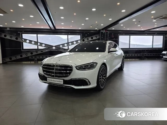 Mercedes-Benz S-Class W223 2024 Белый из Кореи