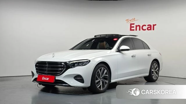 Mercedes-Benz E-Class W214 2025 Белый из Кореи