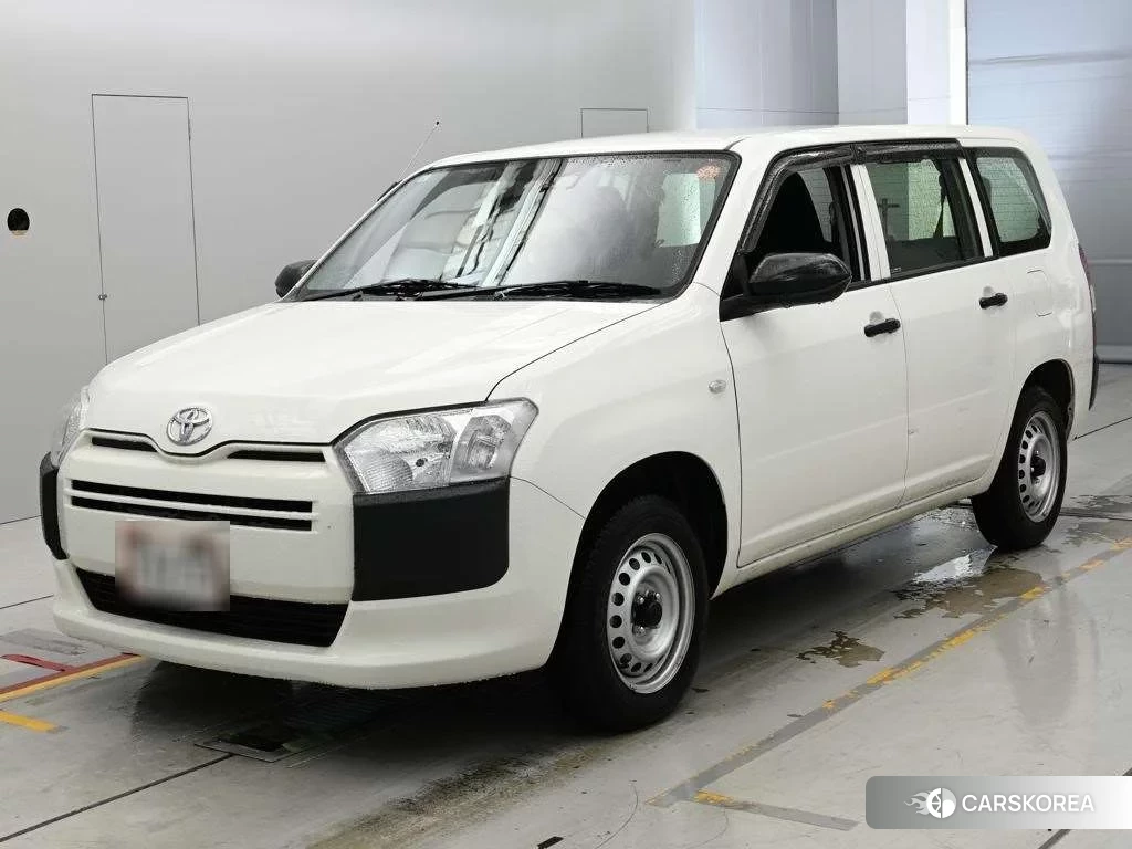 Toyota Probox 2021 из Японии