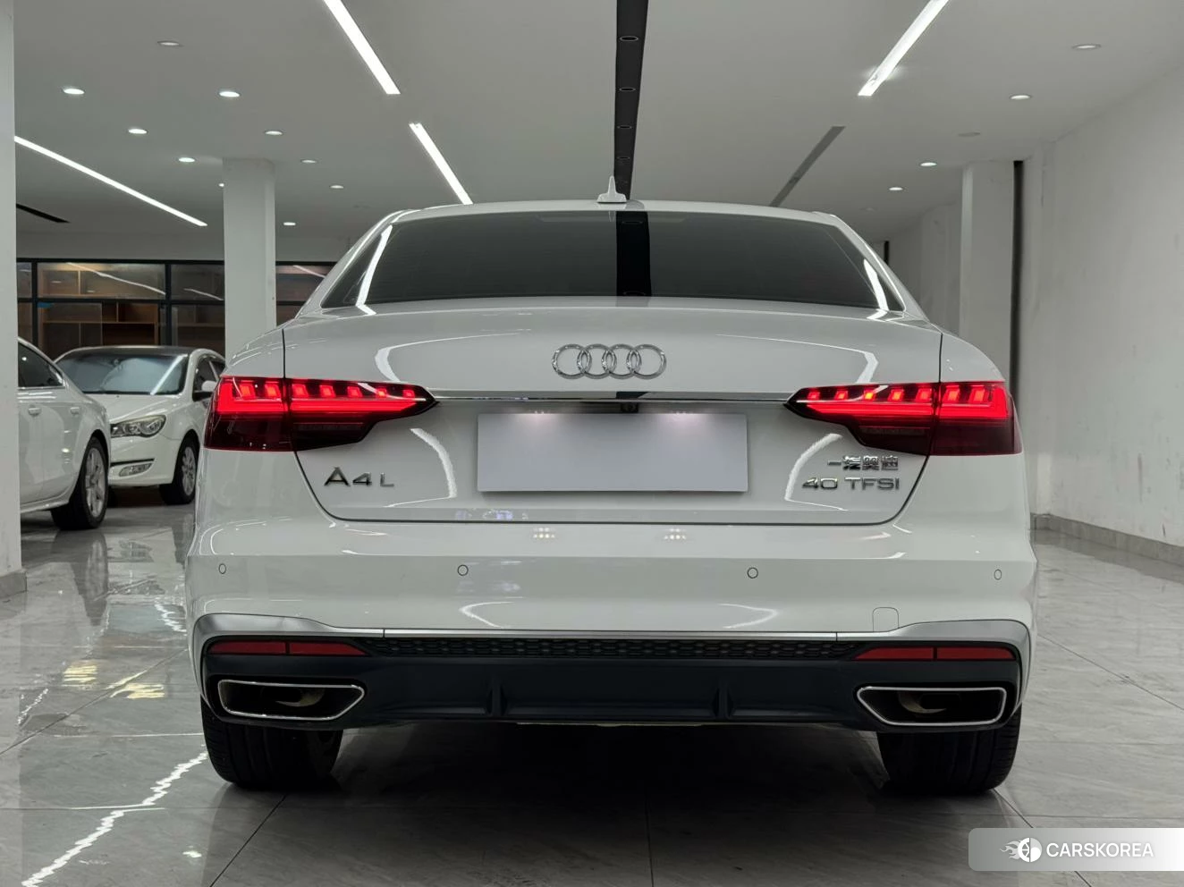 Audi A4L 2020 Белый из Китая