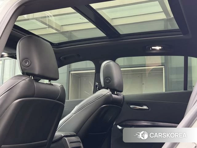 Cadillac XT4 2022 Белый из Китая