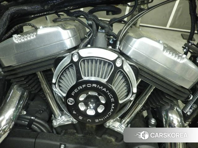Engine photo