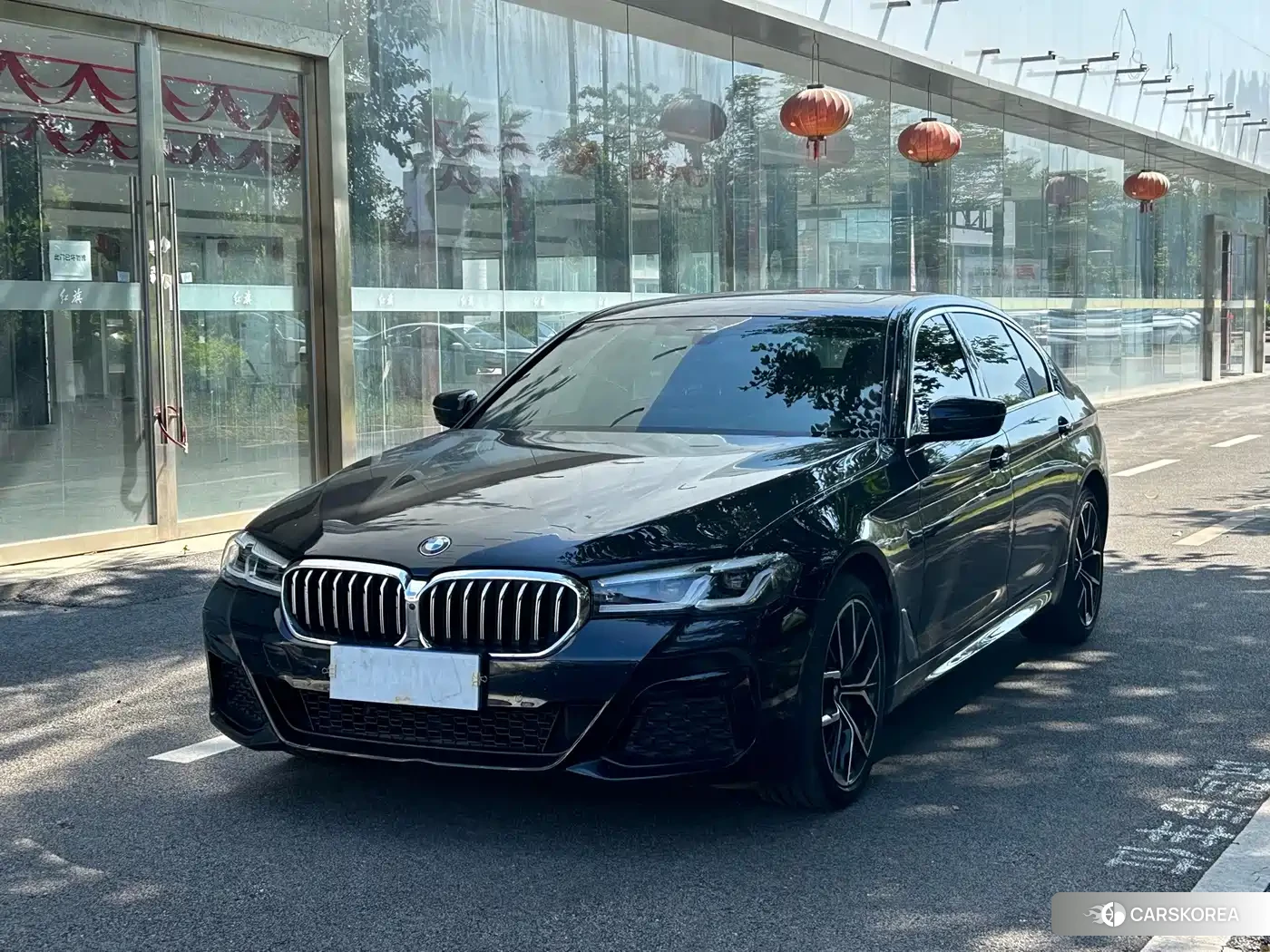 BMW 5 series 2023 Черный из Китая