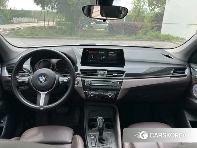 BMW X1 2021 Белый из Китая