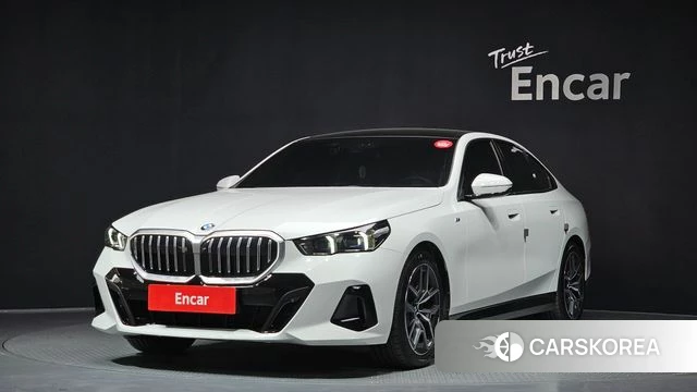 BMW 5 Series (G60) 2024 Белый из Кореи