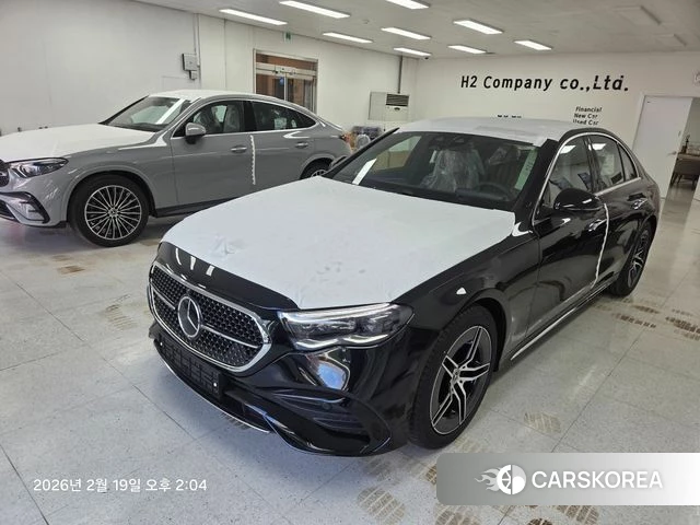 Mercedes-Benz E-Class W214 2026 Черный из Кореи