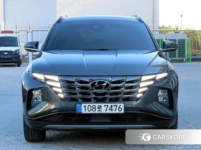 Hyundai Tucson (NX4) 2021 Серый из Кореи