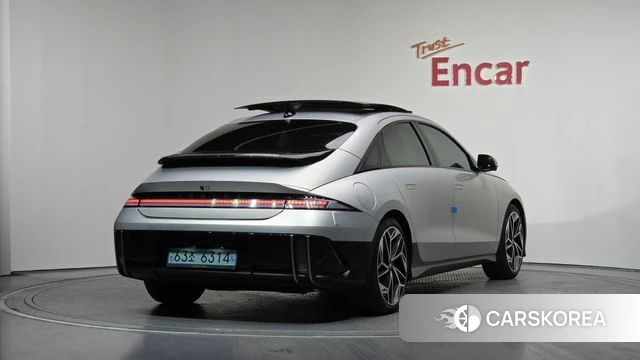 Hyundai Ionic 6 2022 Песочный из Кореи