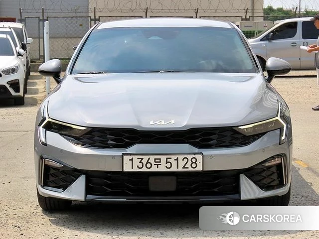 Kia The New K5 3rd generation 2023 Серебристо-серый из Кореи