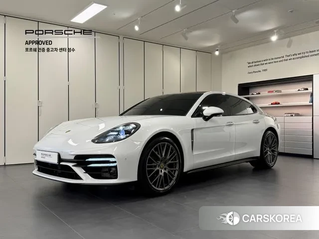 Porsche Panamera (971) 2022 Белый из Кореи