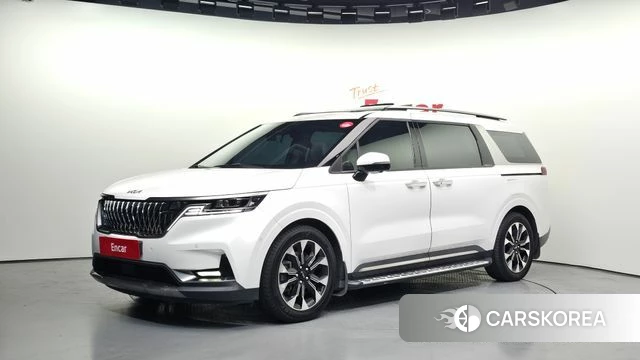 Kia Carnival 4th generation 2023 Белый из Кореи