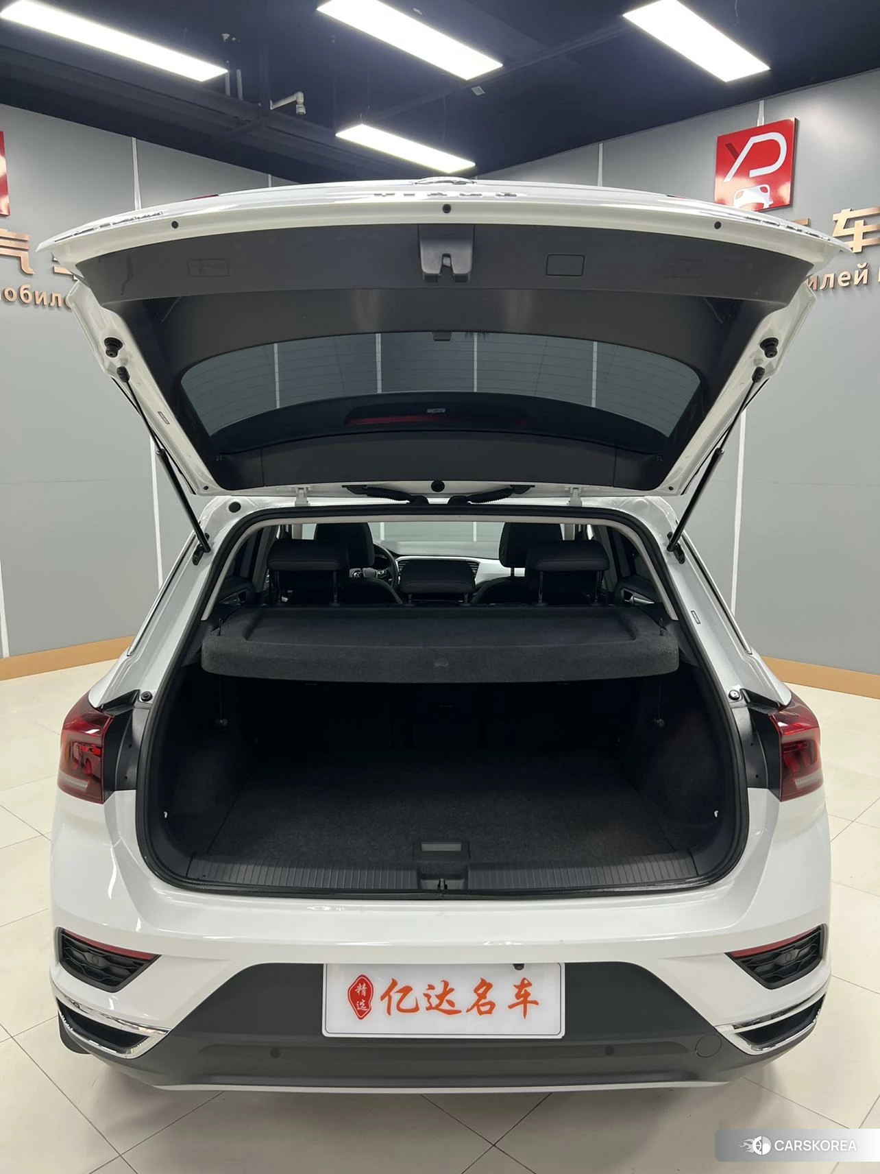 Volkswagen Exploring songs 2022 Белый из Китая