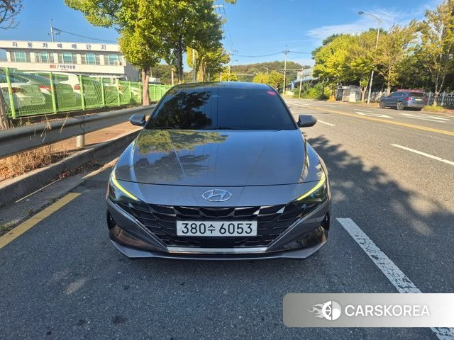Hyundai Avante (CN7) 2021 Песочный из Кореи