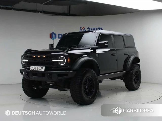 Ford Bronco 6th Generation 2023 Черный из Кореи